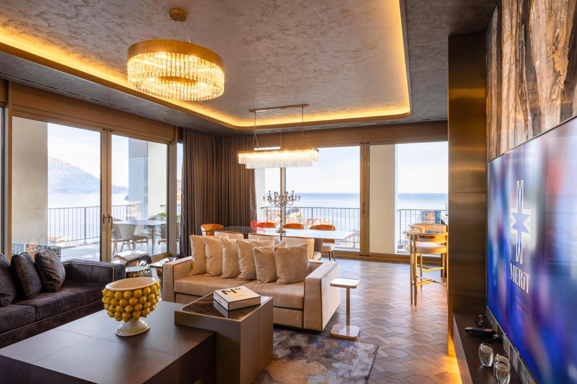 בודווה Merit Starlit Hotel & Residences מראה חיצוני תמונה