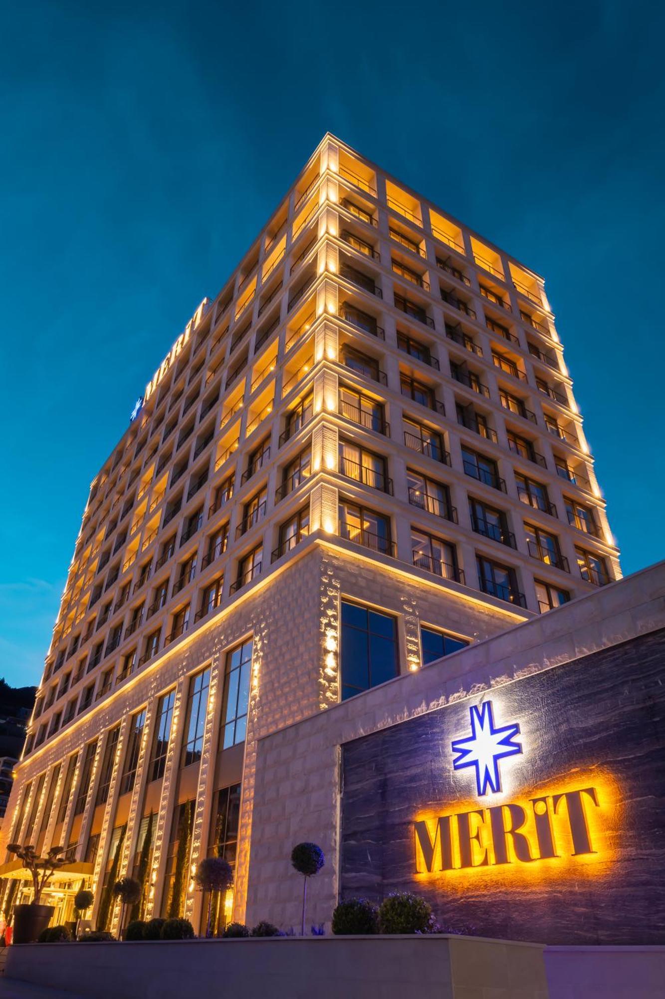 בודווה Merit Starlit Hotel & Residences מראה חיצוני תמונה