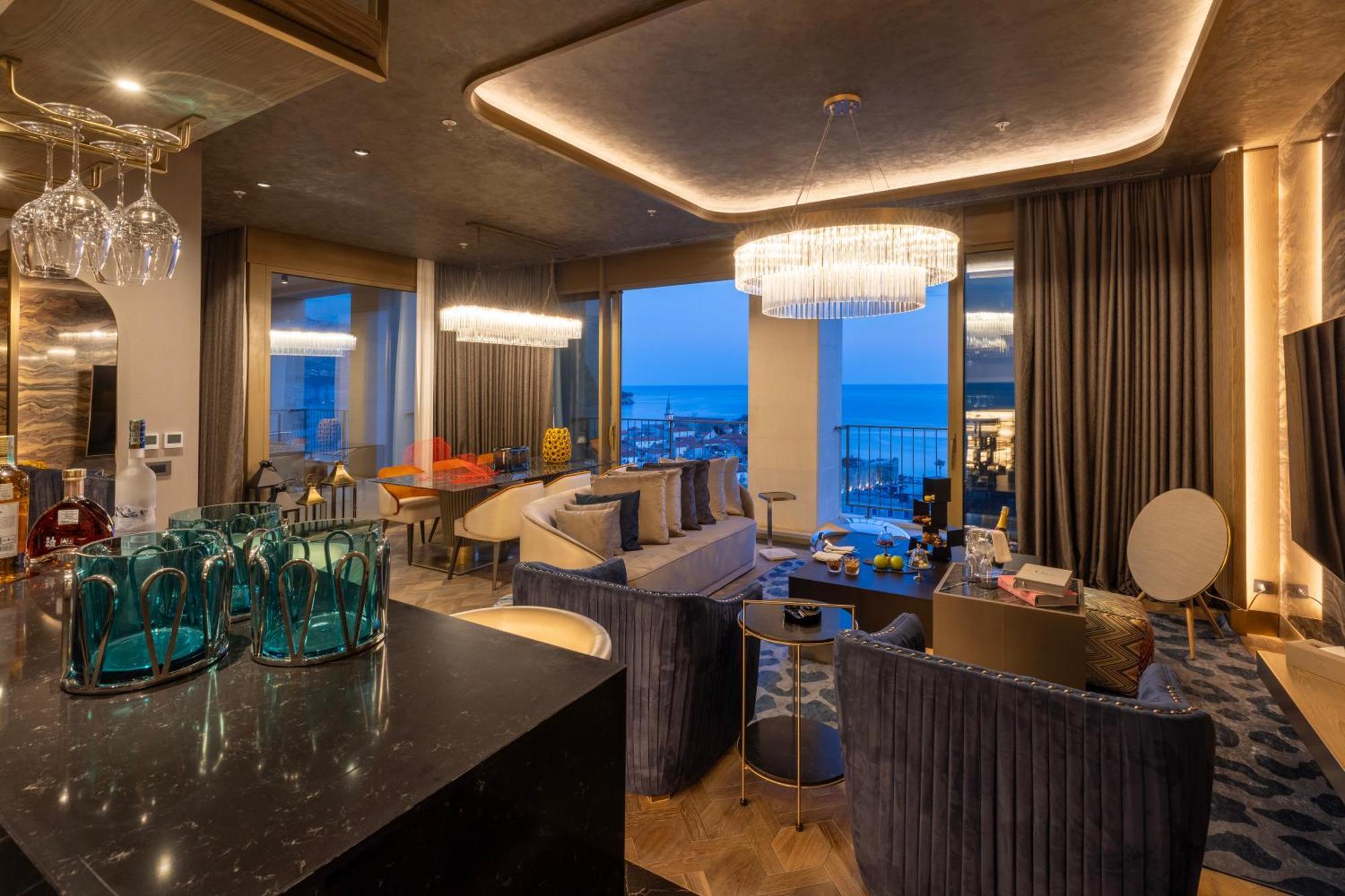 בודווה Merit Starlit Hotel & Residences מראה חיצוני תמונה